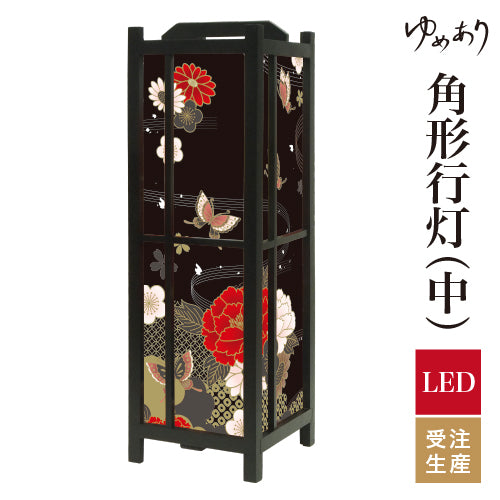 牡丹に舞う 黒【角形行灯（中）】